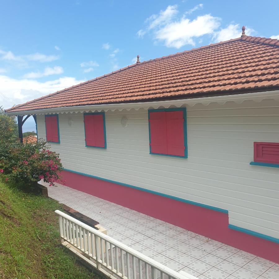 Villa Le Hameau Du Morne Des Cadets Fond-Saint-Denis Exterior foto