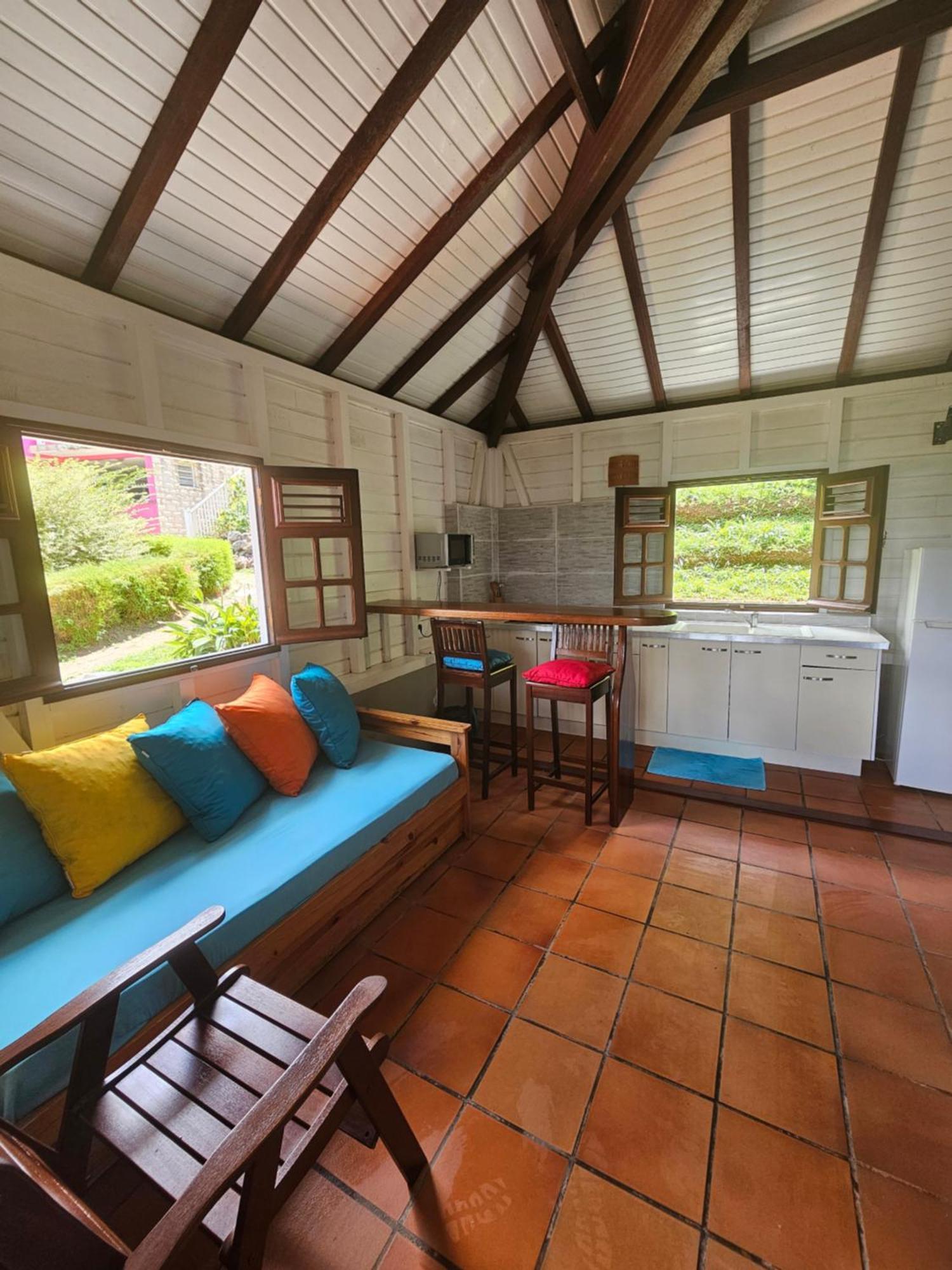 Villa Le Hameau Du Morne Des Cadets Fond-Saint-Denis Habitación foto